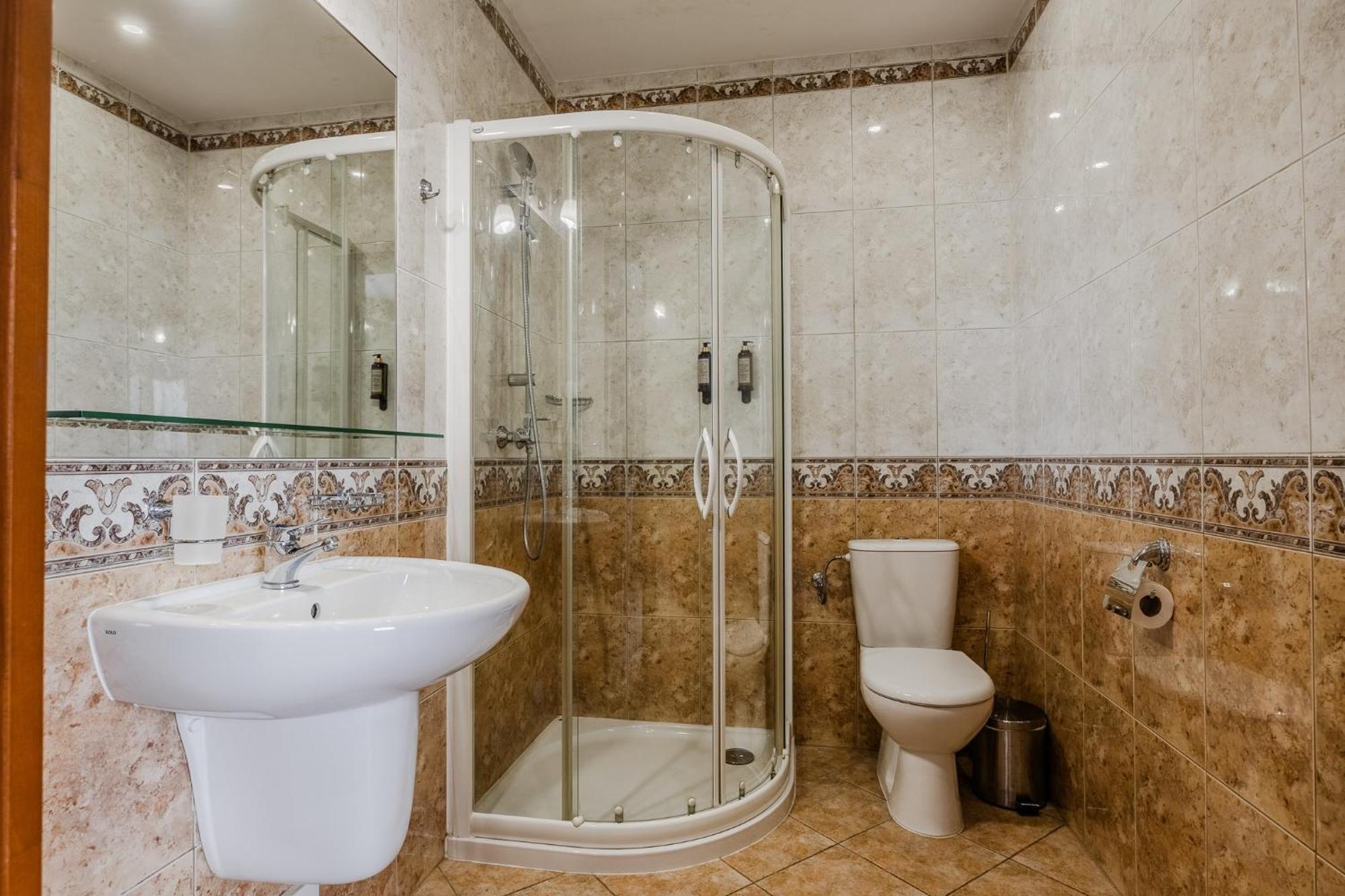 Hotel Caro Poznan Dış mekan fotoğraf