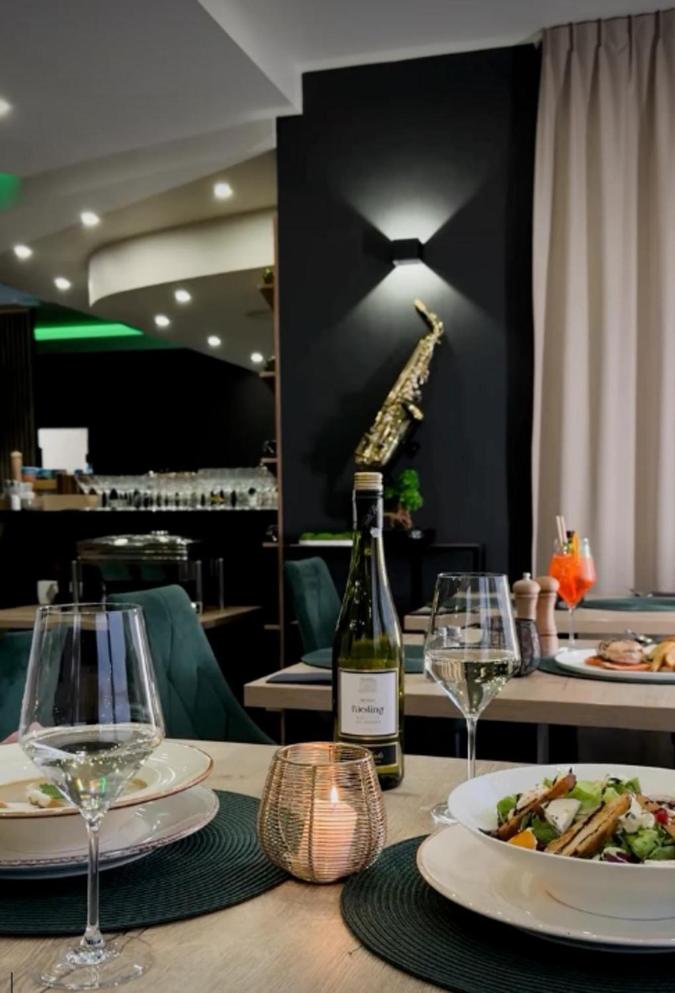 Hotel Caro Poznan Dış mekan fotoğraf